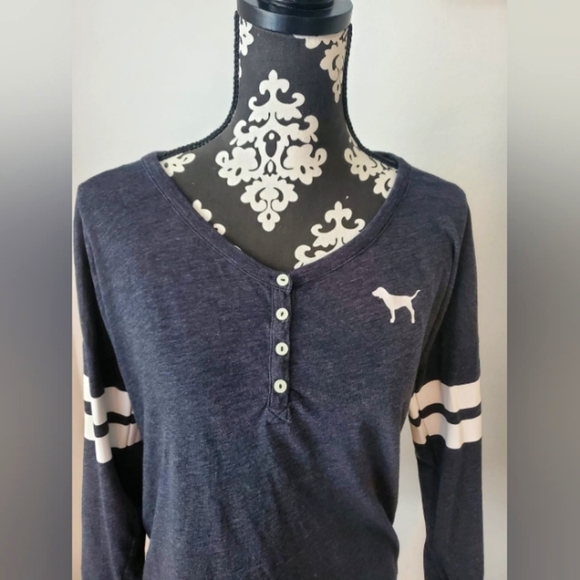Victoria's Secret Pink Women’s Gray Heathered Long Sleeve Henley Size XS - Picture 2 of 5